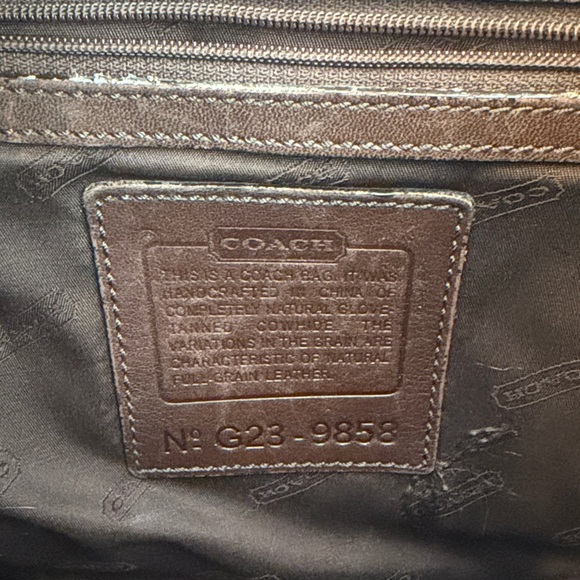 Vintage 90’s early 00’s Coach Dark Brown Leather Backpack - Picture 4 of 13